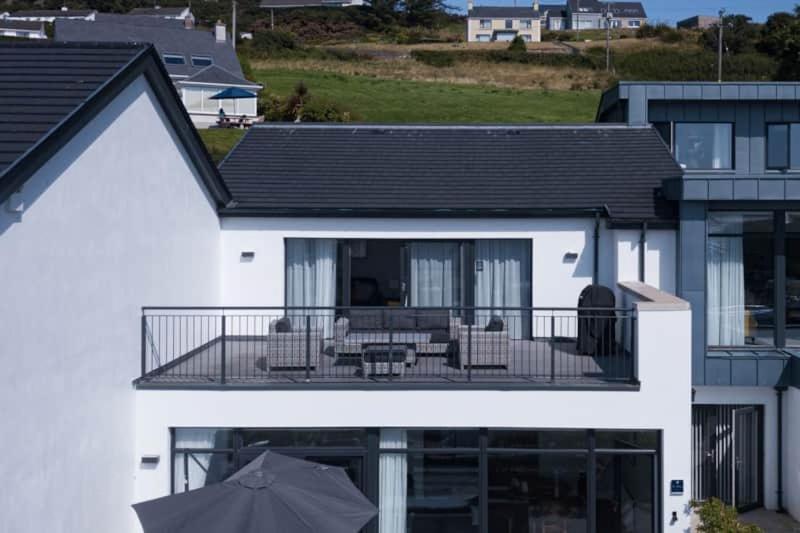 Bayview Luxury 3 Bedroom Apartment First Floor Downings Exteriér fotografie